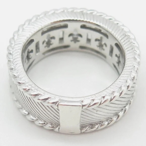 JUDUTH RIPKA Sterling Silver Baguette CZ Ring - Picture 5 of 6